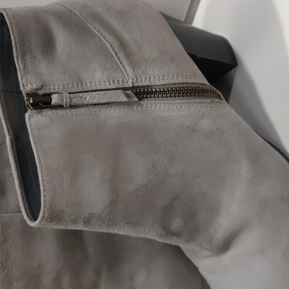 Cole Haan | Grey suede booties - Picture 2 of 10